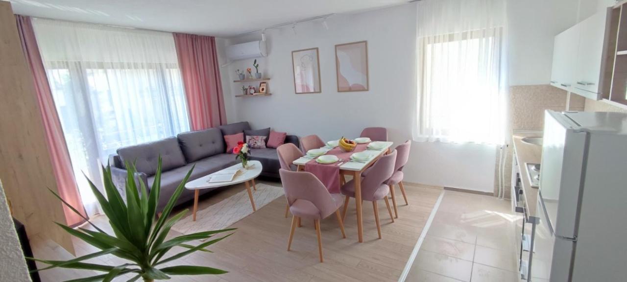 Forest Apartments 비톨라 외부 사진